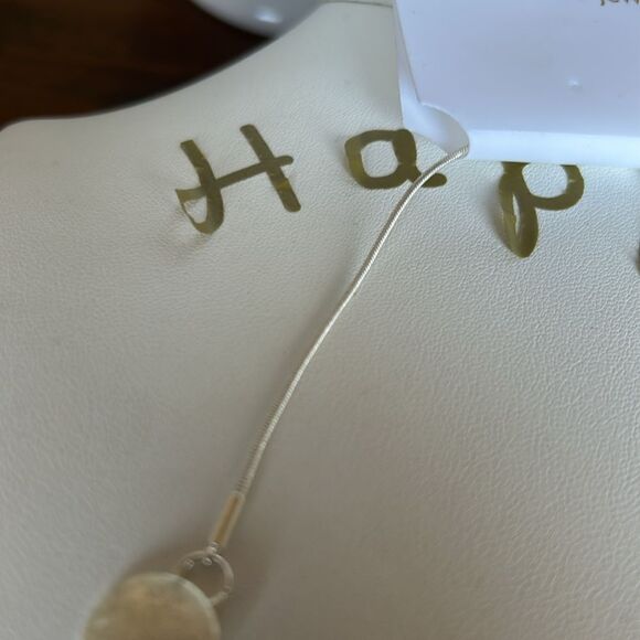 Gracee Jewellery necklace NWT silver color with dust bag - Picture 5 of 6